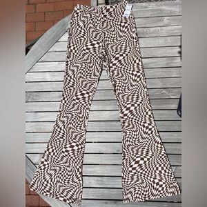 Tilly’s Flare Leggings